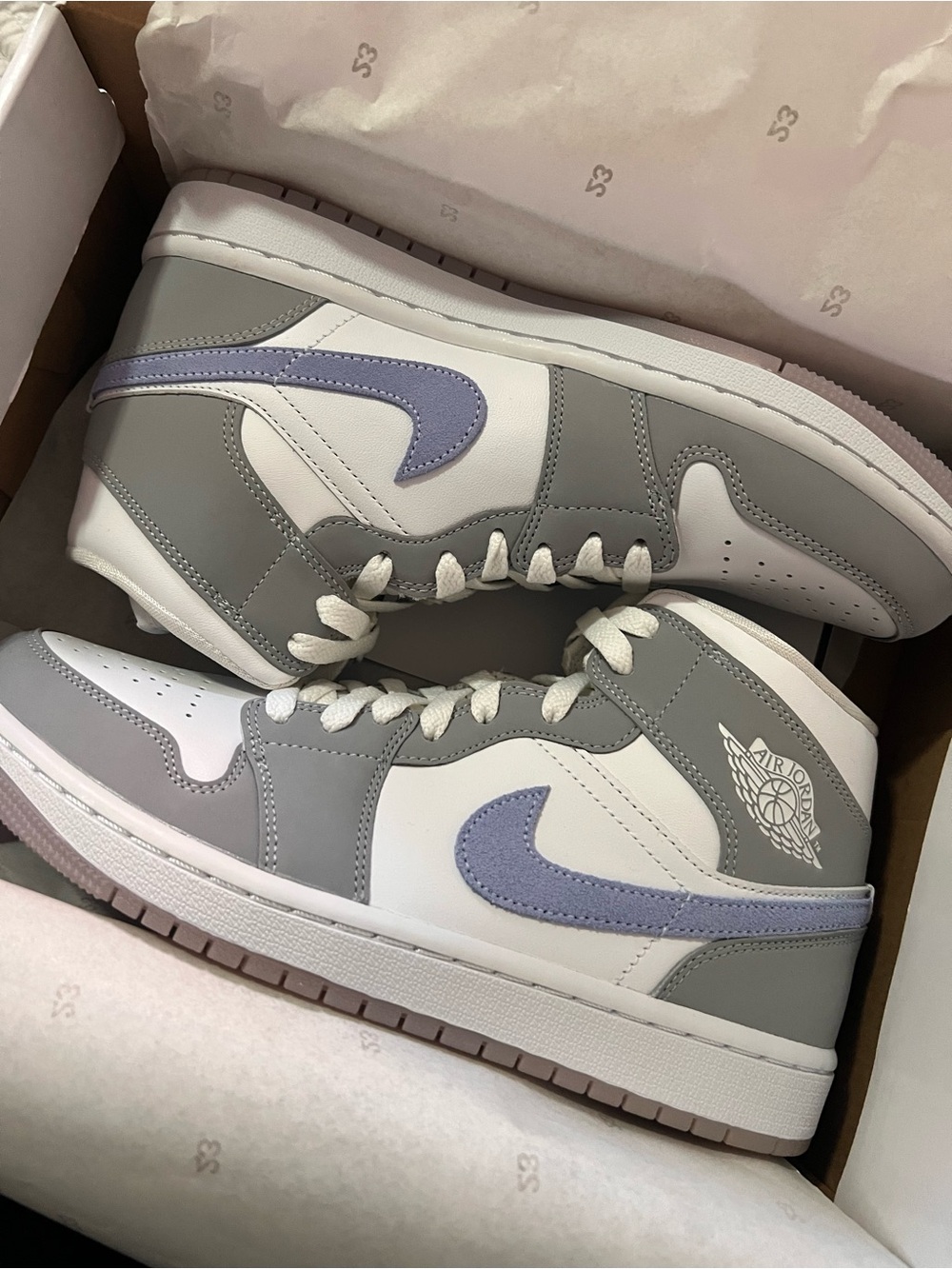 Air Jordan 1 Mid Women's Shoes